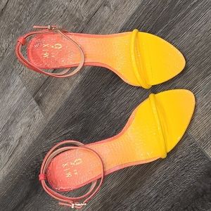 *NWOB* Mix No 6 Heels